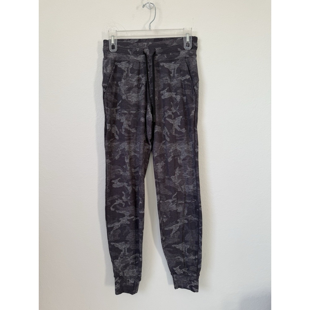 Lululemon High-Rise Jogger Womens Size 4 Black Gray Camo W6BOIS Ready To Rulu‎
